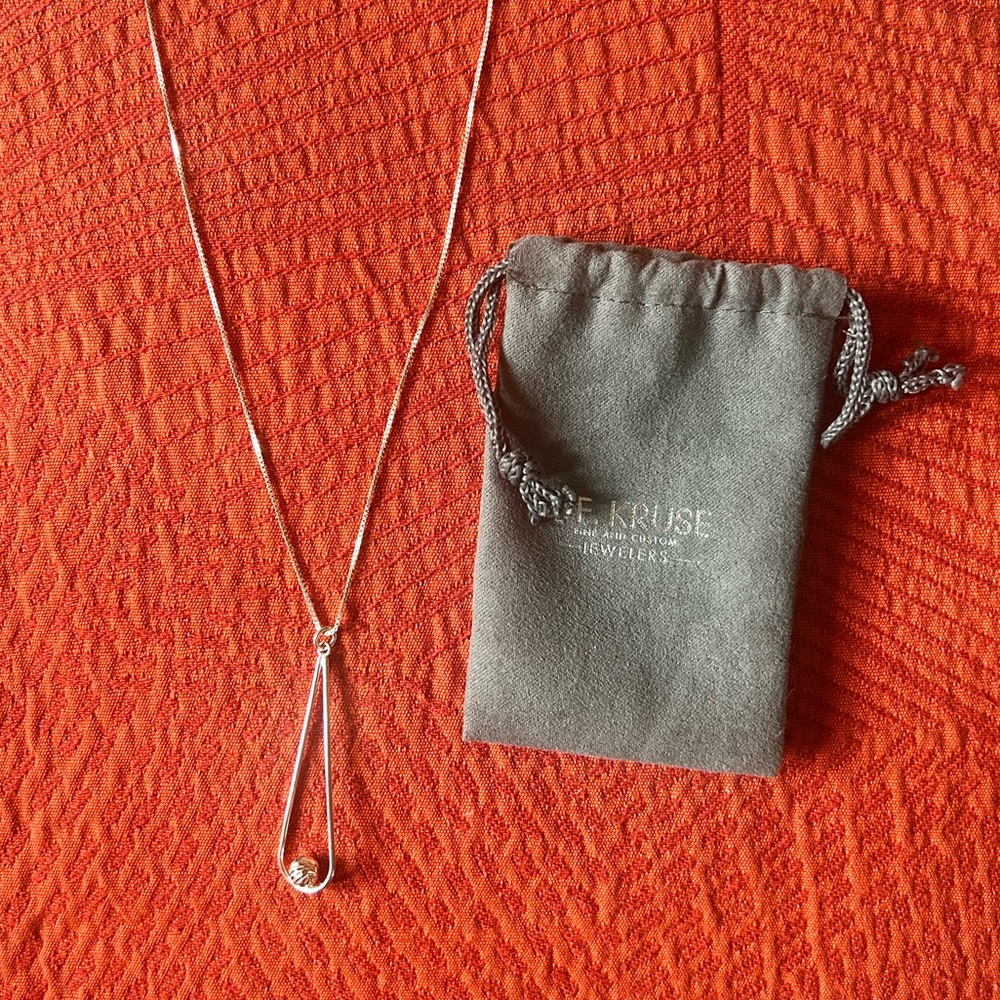 Elegant Sterling Silver Necklace with Teardrop Pendant